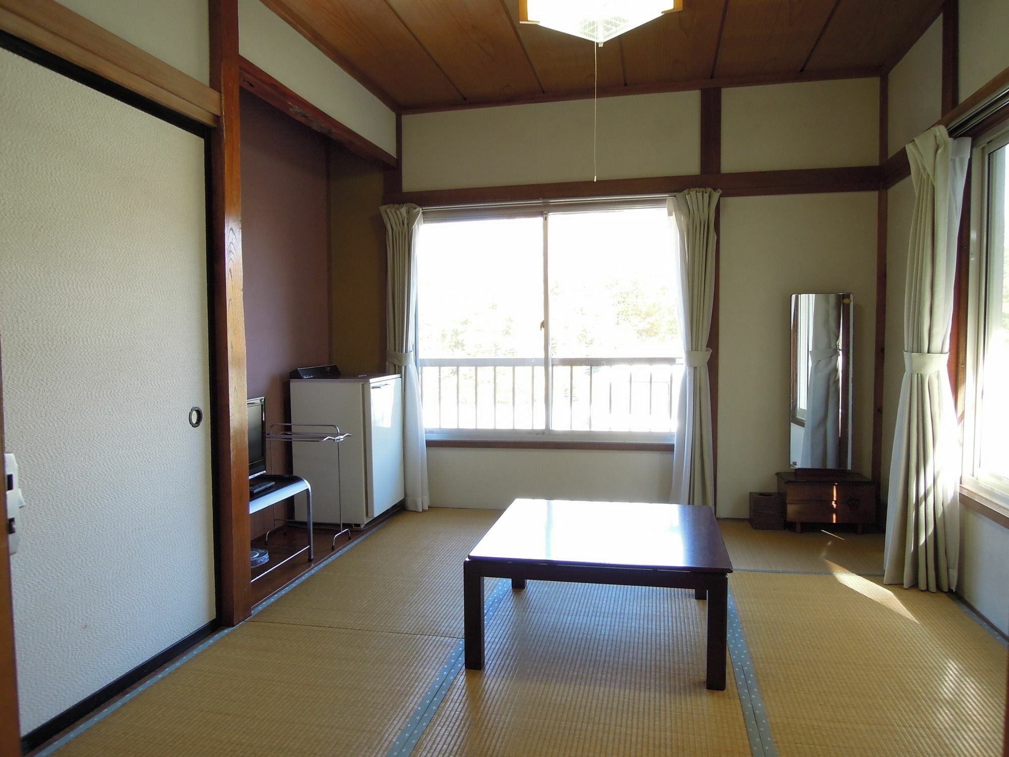Guest House Misaki-sou Yamanakako Eksteriør billede